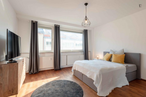 Airy double bedroom in Stuttgart