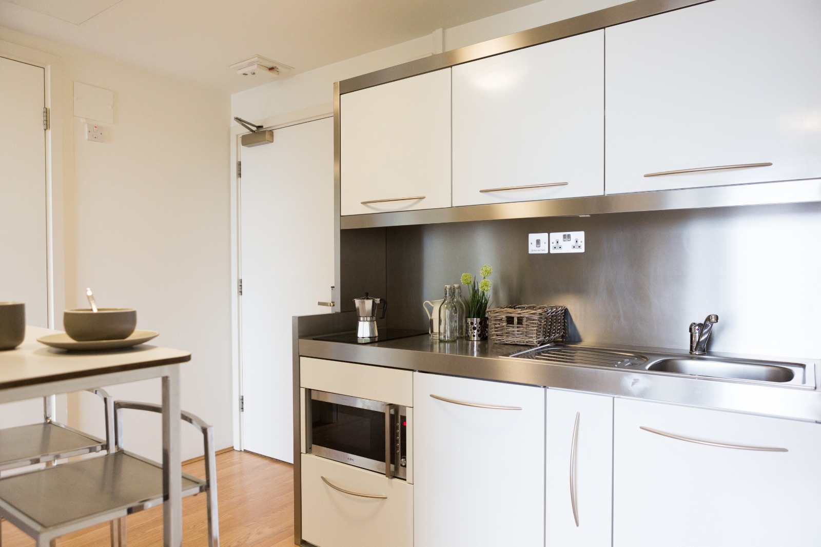  2 Bedroom Apartment Lower Level  -  Chapter Spitalfields Studios - Flexible Tenancies  - Gallery -  3