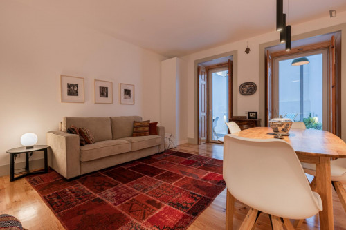 Delightful 1-bedroom flat in Graça - Gallery - 30