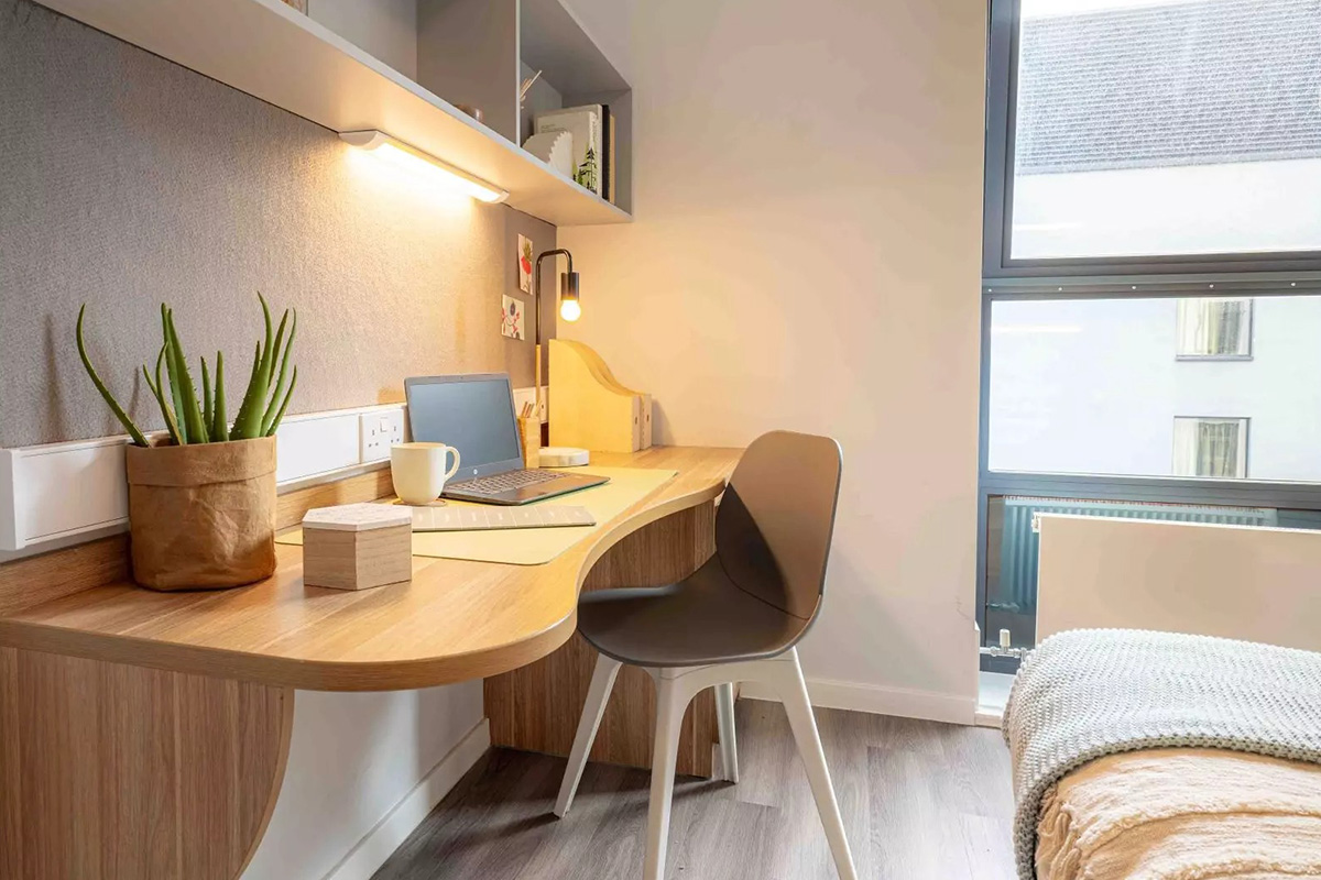  Bronze Ensuite Premium  -  Sterling Court - Flexible Tenancies  - Gallery -  6