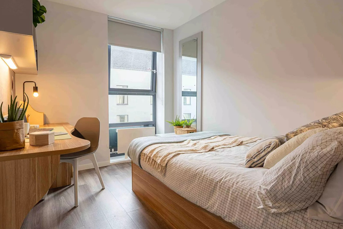  Bronze Ensuite Premium  -  Sterling Court - Flexible Tenancies  - Gallery -  1