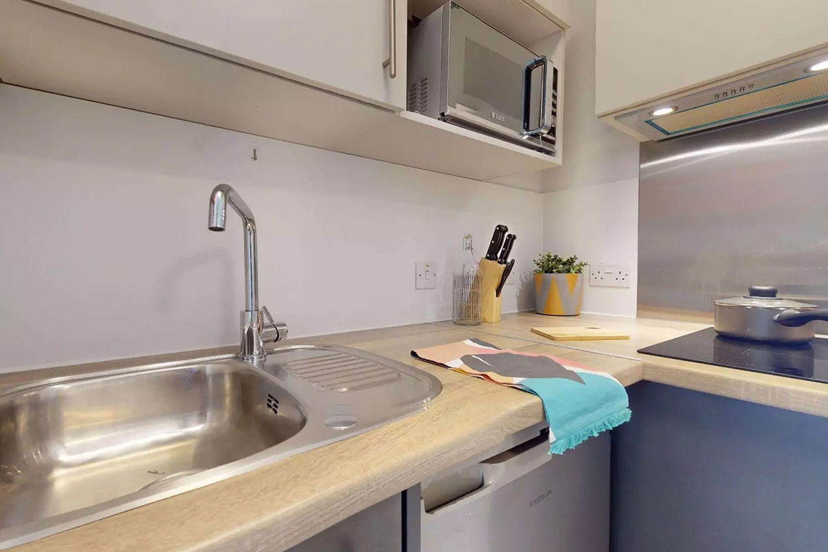  Bronze Studio Premium  -  Sterling Court - Flexible Tenancies  - Gallery -  2