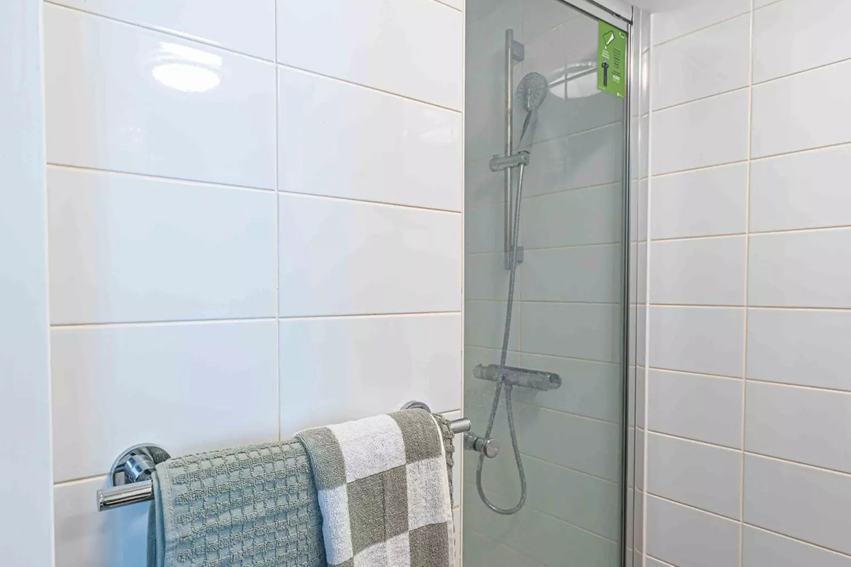  Silver Studio Premium  -  Sterling Court - Flexible Tenancies  - Gallery -  15