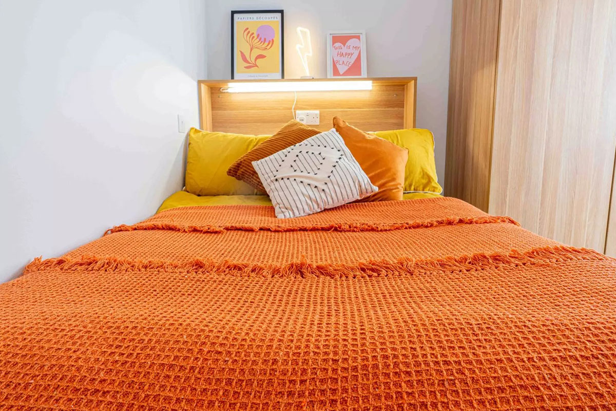  Silver Studio Premium  -  Sterling Court - Flexible Tenancies  - Gallery -  8