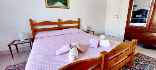 Double room with private bath, kitchen and balcony in Palermo's historic center - Gallery - 32