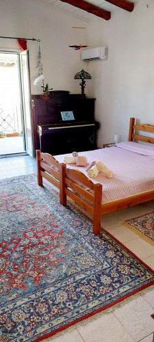 Double room with private bath, kitchen and balcony in Palermo's historic center - Gallery - 37
