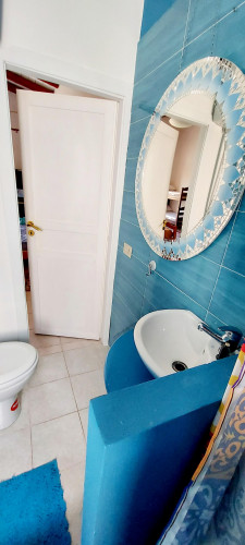 Double room with private bath, kitchen and balcony in Palermo's historic center - Gallery - 23