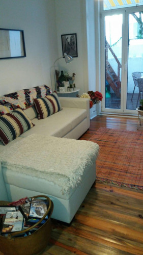 Central and charming 2 bedroons apartament