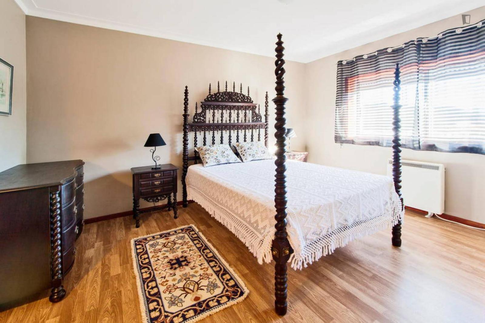 Bedroom W/ Private Bathroom Next To Hospital Metro Station Line D - 1
