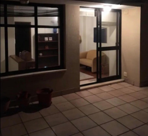 Homely single bedroom in Santarém - Gallery - 6