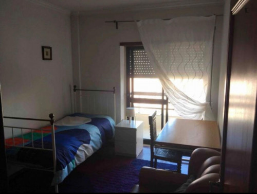 Single bedroom, in Santarém, near Politecnico