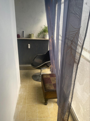 Homely single bedroom in Crépieux - Gallery - 11