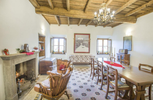 Charismatic double bedroom in San Martino Al Cimino