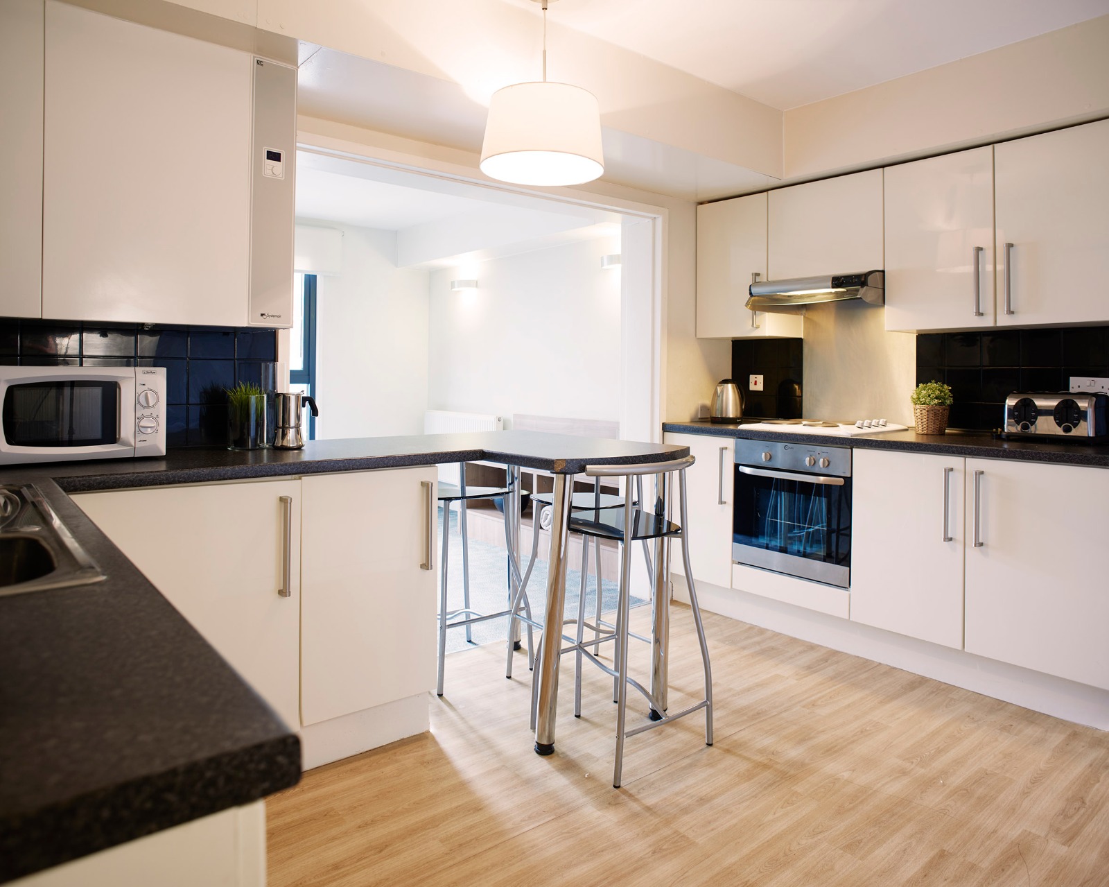  Bronze En-Suite Upper Level  -  Londonist Chapter Highbury - Flexible Tenancies  - Gallery -  3