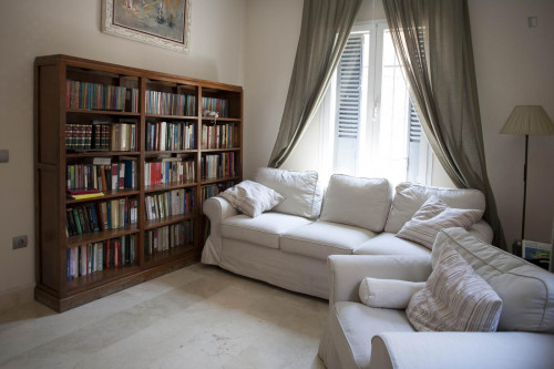 NICE ROOM LOCATED IN NERVION AREA NEXT TO MAIN UNIVERSITIES AND METRO STOP - Gallery - 25