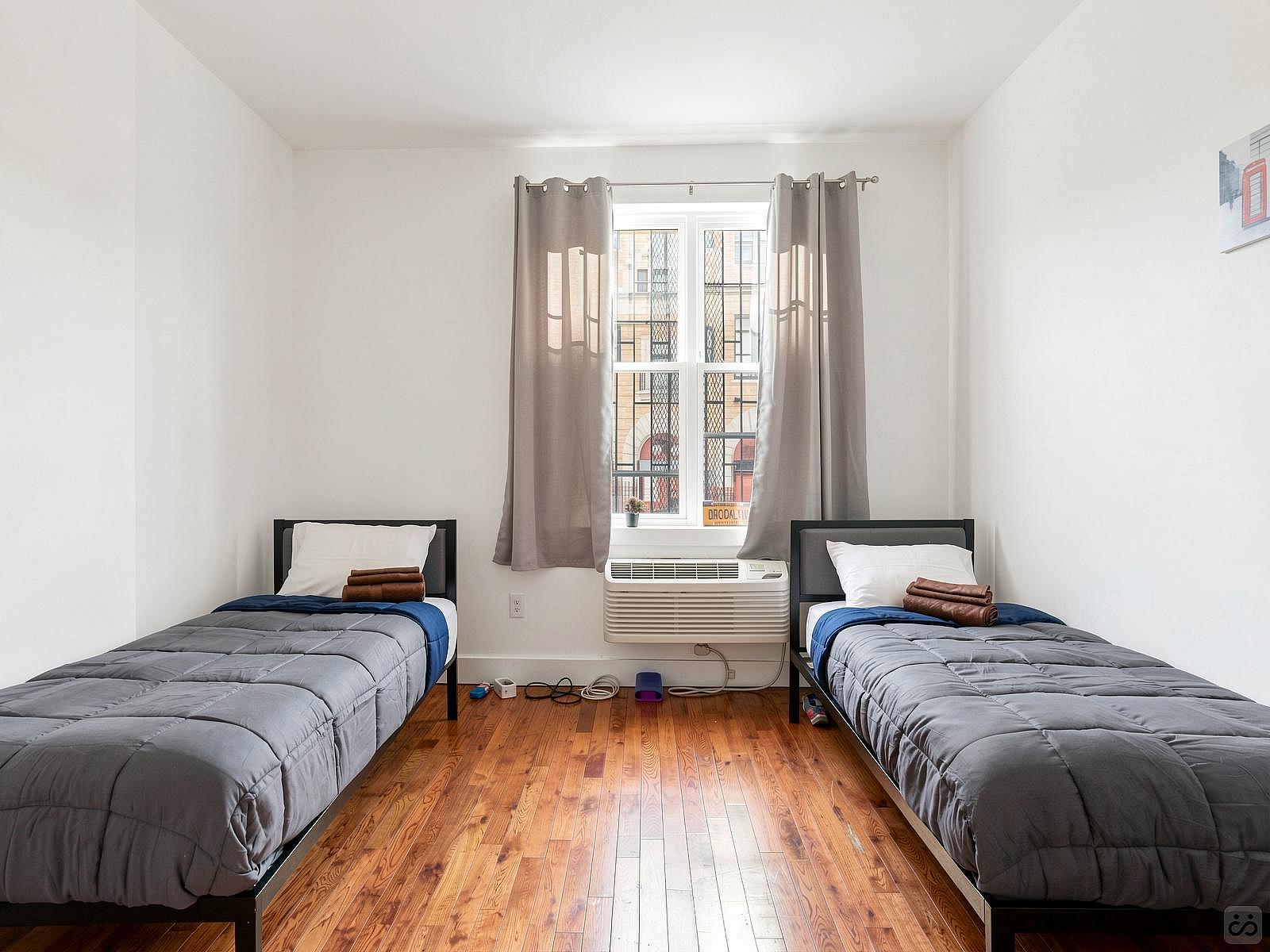 Bed In A 2-Bed Gender Separated Room - 1