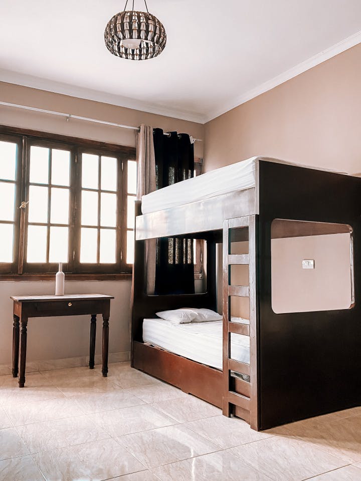  4 Bed Male Dorm  -  Bright Stunning Complex w/ Terrace + Pool  - Gallery -  1