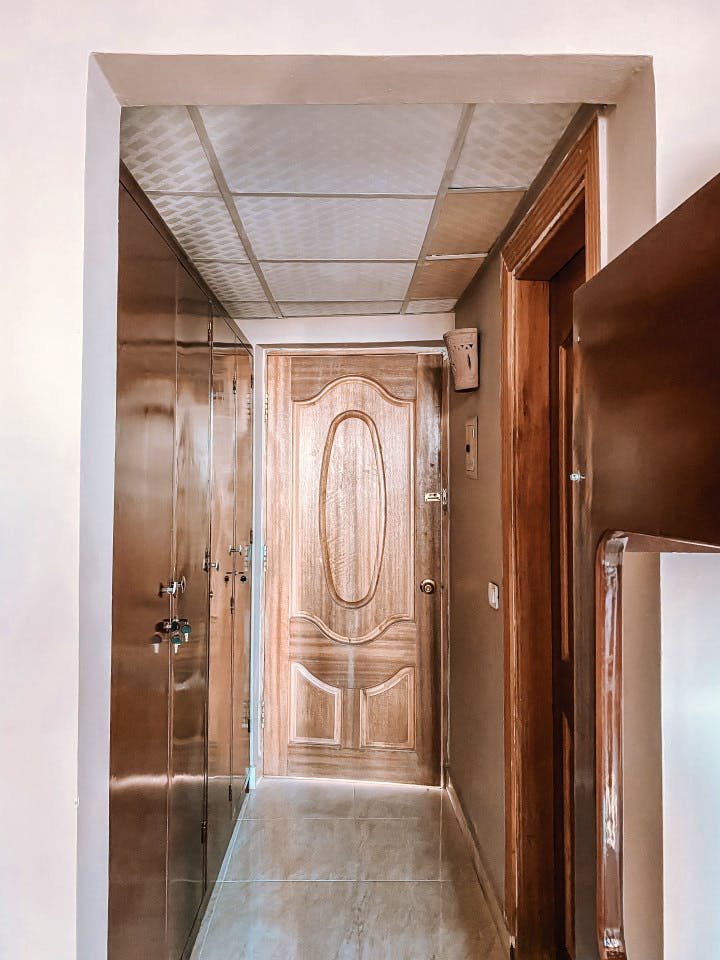  4 Bed Male Dorm  -  Bright Stunning Complex w/ Terrace + Pool  - Gallery -  9