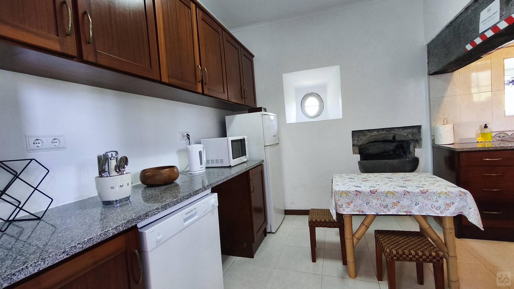 Studio Apartment - 14