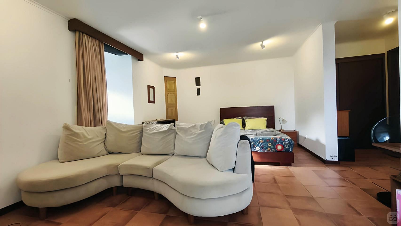 Studio Apartment - 22