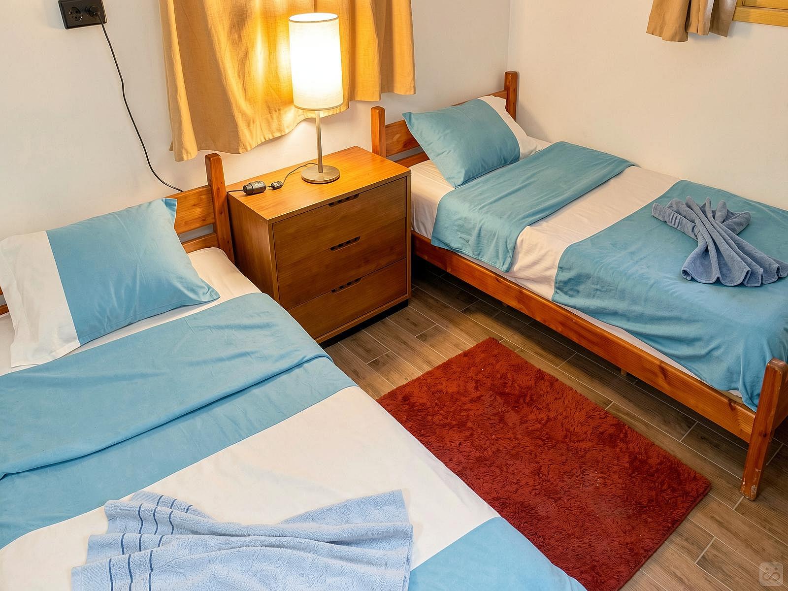 Bed In A 4-Bed Males Only Room - 1
