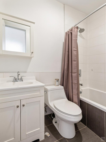 Central Home - Gallery - 18