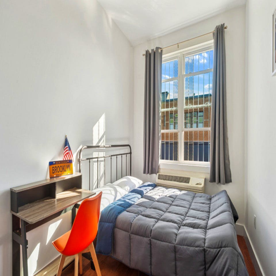 Private Room - 24