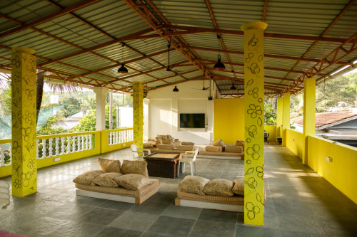 Candolim Home
