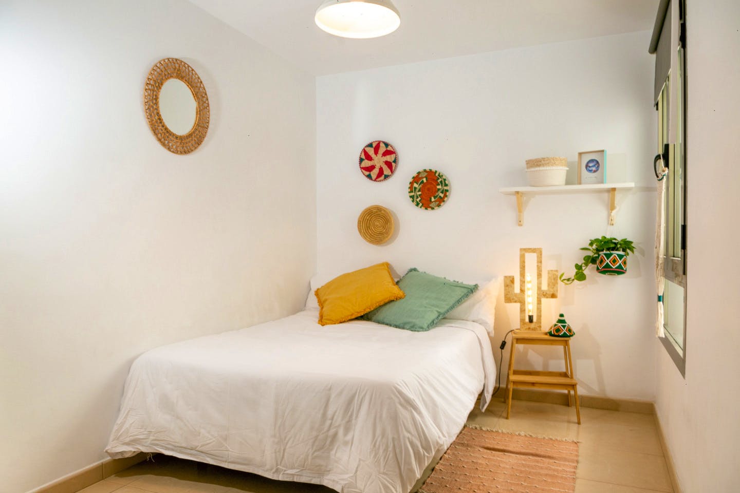  Standard Double Bed  -  Arrecife Residence  - Gallery -  1