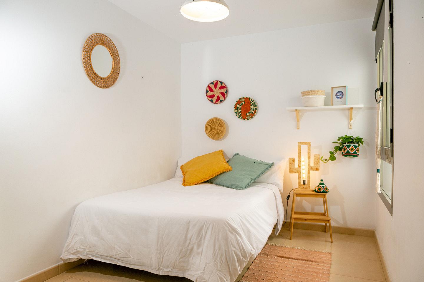  Standard Double Bed  -  Arrecife Residence  - Gallery -  6