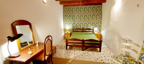 Quiet and welcoming double bedroom in Palermo's historic center