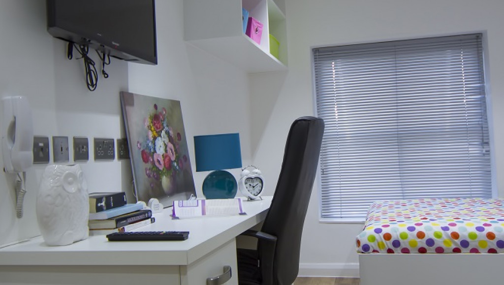  Premiere Studio  -  17 - De Montfort Street  - Gallery -  1