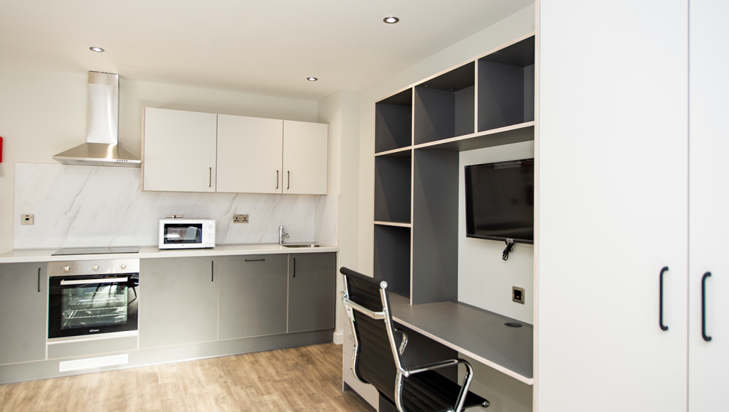  Premier  -  22 Upperton Road  - Gallery -  2