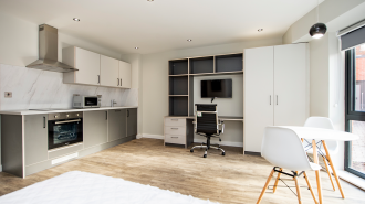  Large Deluxe (Dishwasher Inc)  -  22 Upperton Road  - Gallery -  1