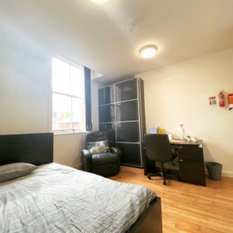  Large Premiere  -  28 De Montfort Street  - Gallery -  4