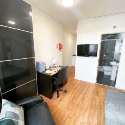  Large Premiere  -  28 De Montfort Street  - Gallery -  6