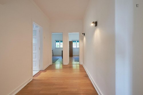Inviting double bedroom close to Faculdade de Arquitetura - Gallery - 13