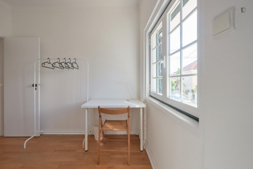 Welcoming single bedroom near Faculdade de Medicina Veterinária - Gallery - 5
