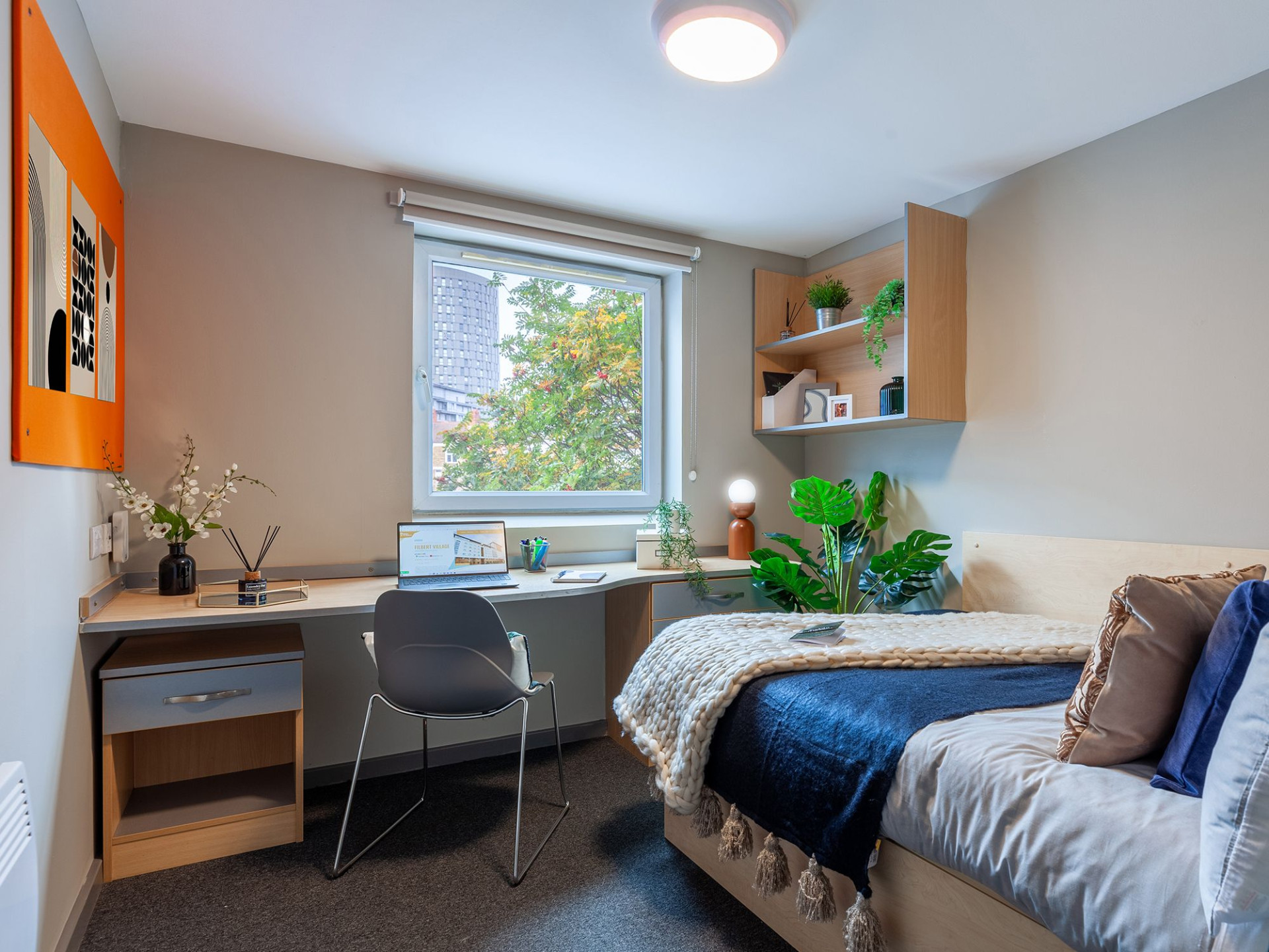 Standard En-Suite - 6