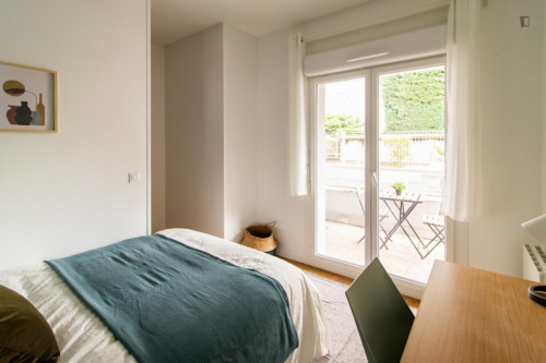 Big and spacious 15m² bedroom in coliving -G002