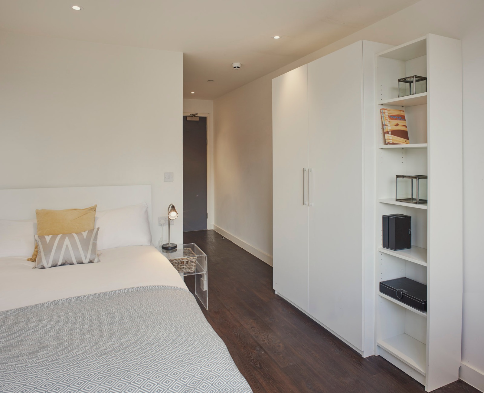 Silver En-Suite Plus Lower Level - 2