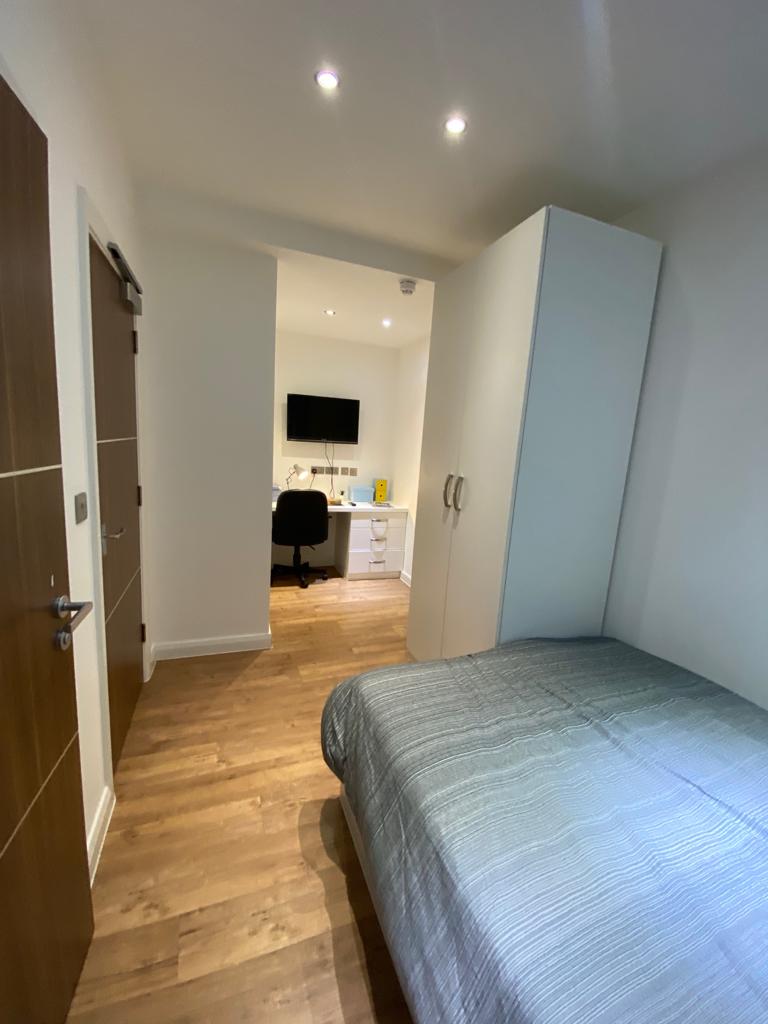  En-Suite  -  142 Charles Street  - Gallery -  1
