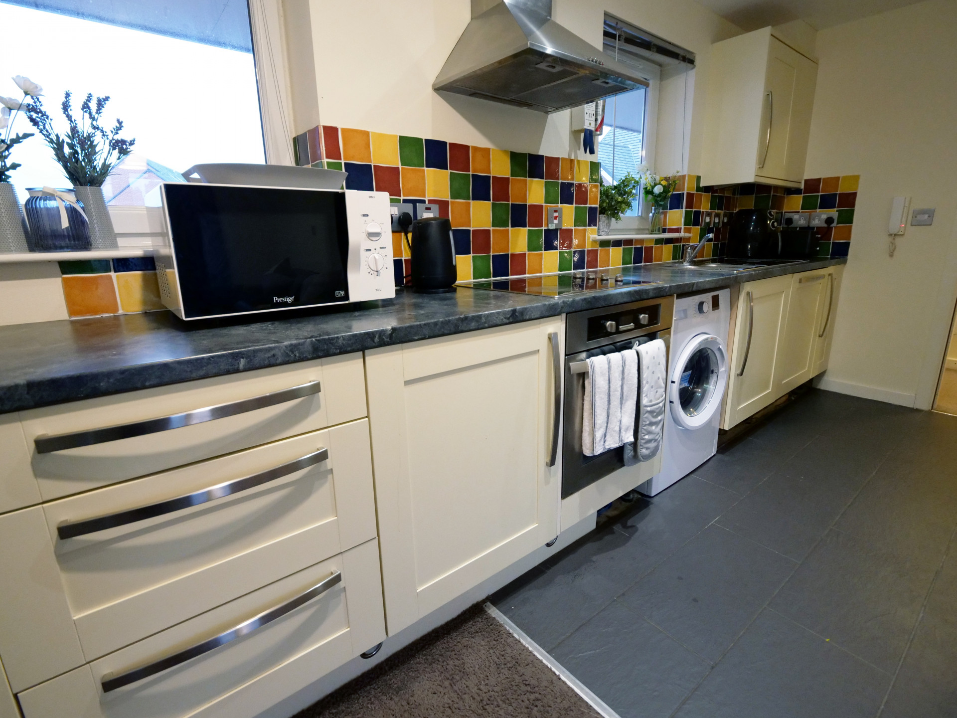  4 Bed Flat  -  Hassells Bridge Apartments  - Gallery -  19