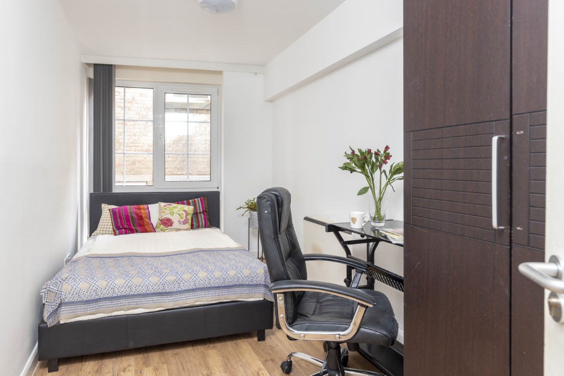  Standard  -  10 Albion Street  - Gallery -  7