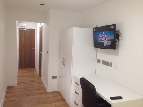 44 Wilberforce Road - Gallery - 8
