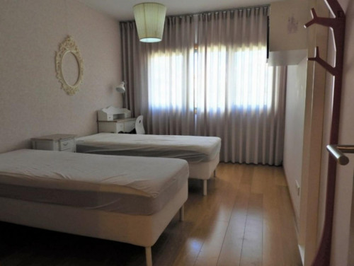 Fantastic 3-bedroom apartment in Amadora - Gallery - 5