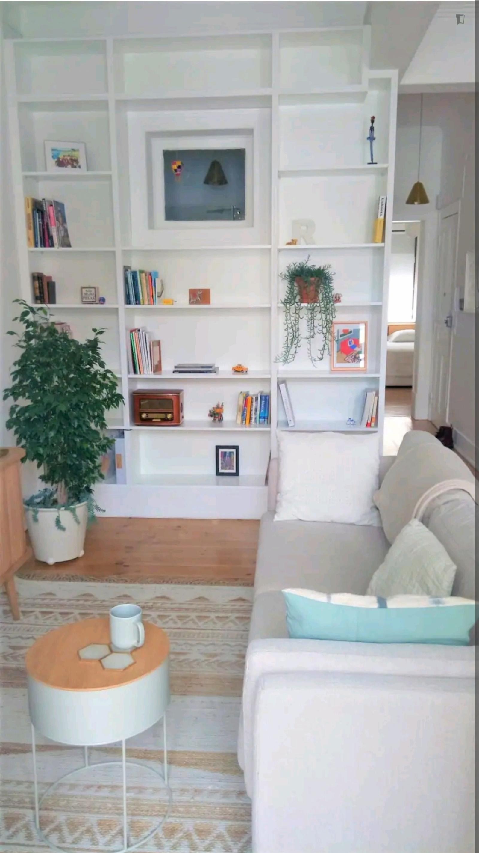 Marvellous 2-Bedroom Apartment In Alcântara - 1