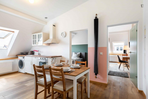 Stylish double bedroom near Theresienwiese  - Gallery -  5