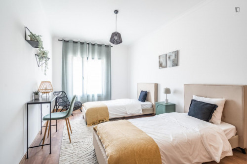 Large and bright 3-bedroom flat in Ponte de Sor