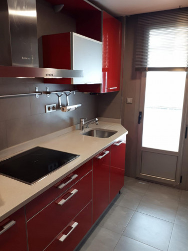 Excellent 2-bedroom apartment in San Francisco for students or professors
